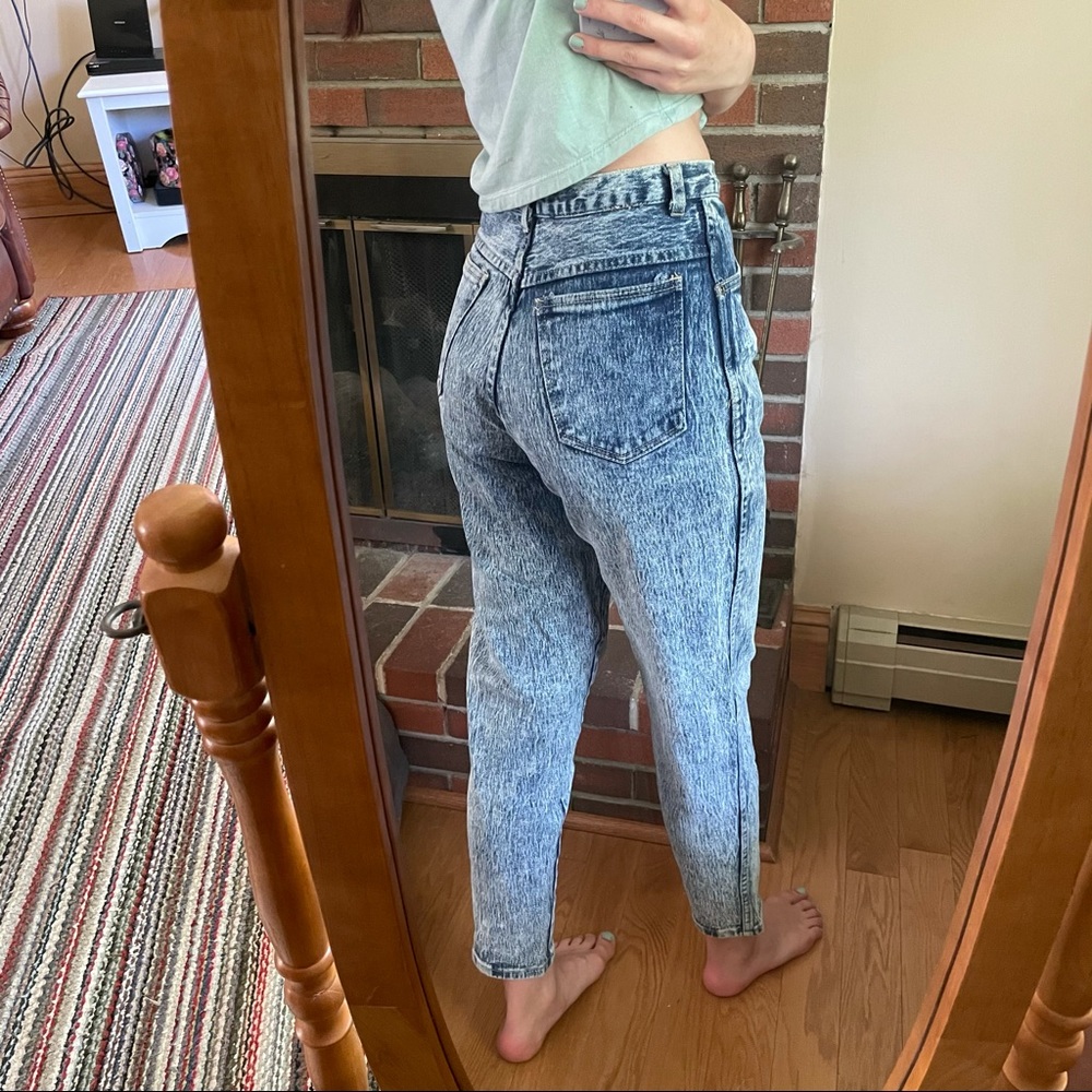 Acid wash Vintage Mom Jeans 😍